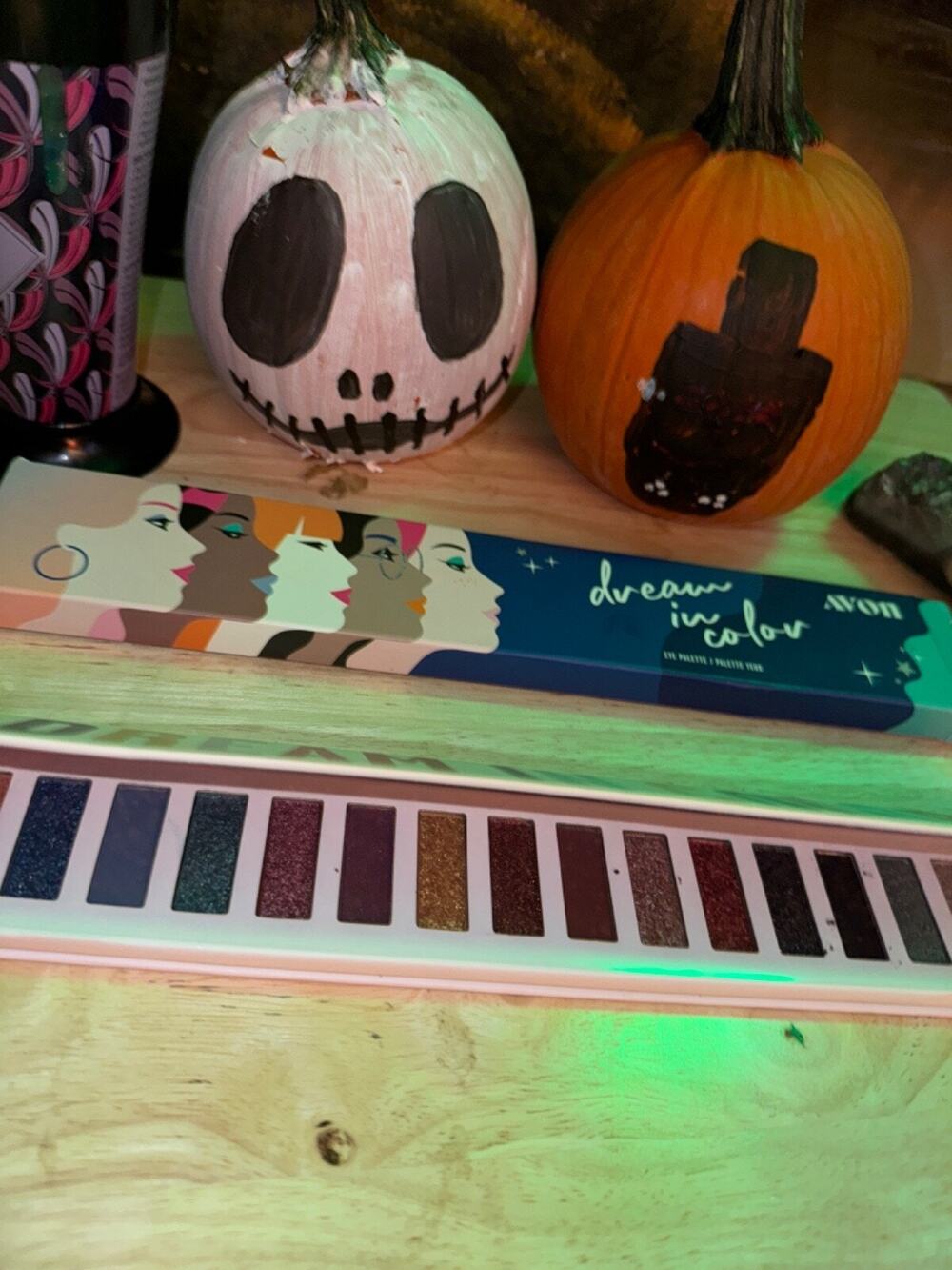 Avon dream in color eye palette nos